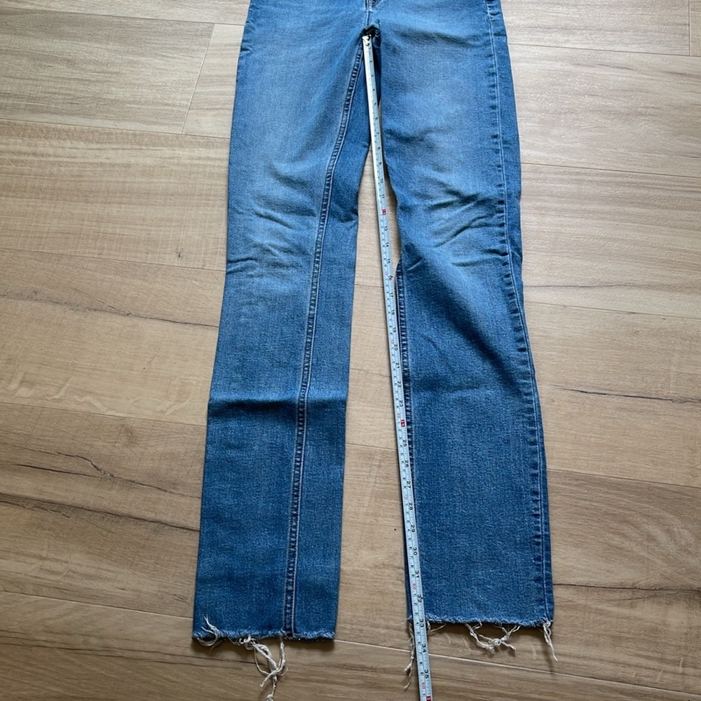 Gap Jeans - Picture 6 of 9